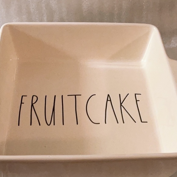 Rae Dunn Fruitcake Tray Pan New - Picture 2 of 4